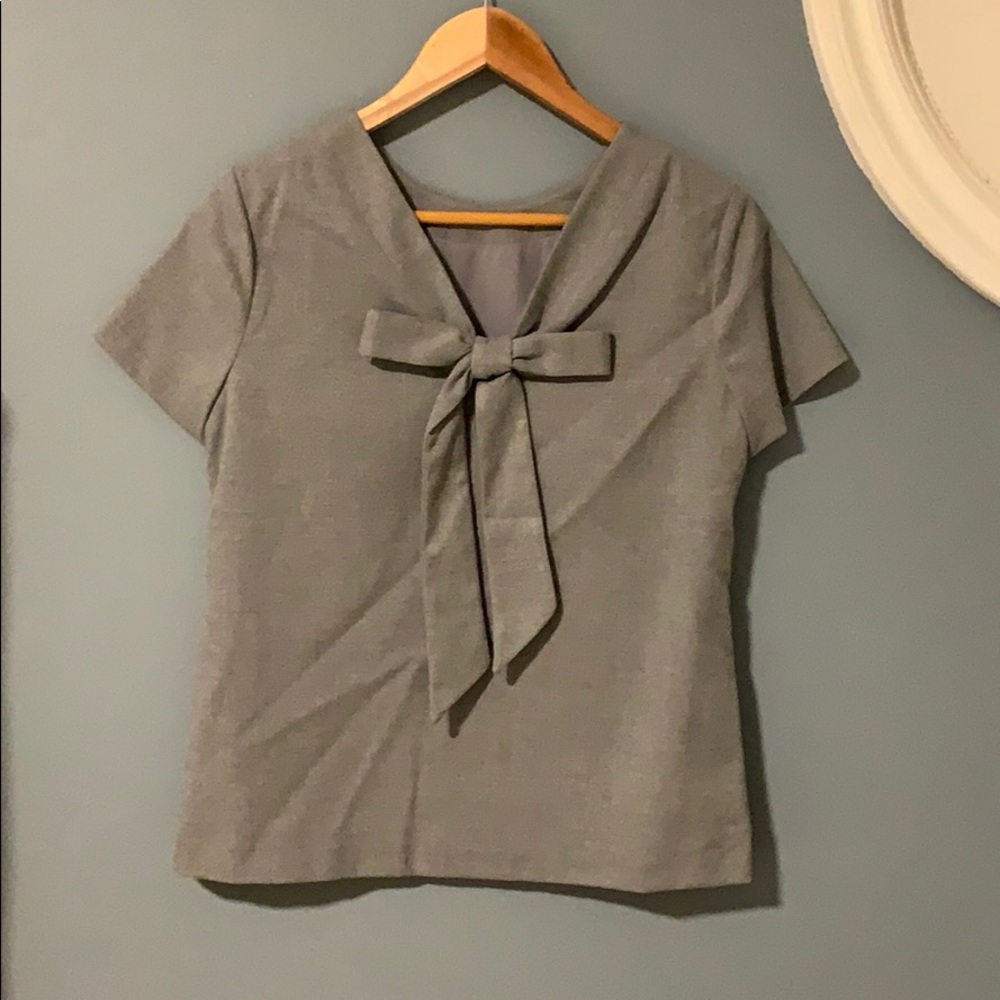 Banana Republic Grey Bow shirt